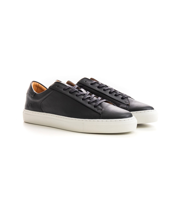 SUMMIT - Low top black sneakers in leather