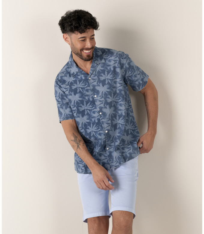 TEXAS - Slim fit Chino Bermudas, light blue