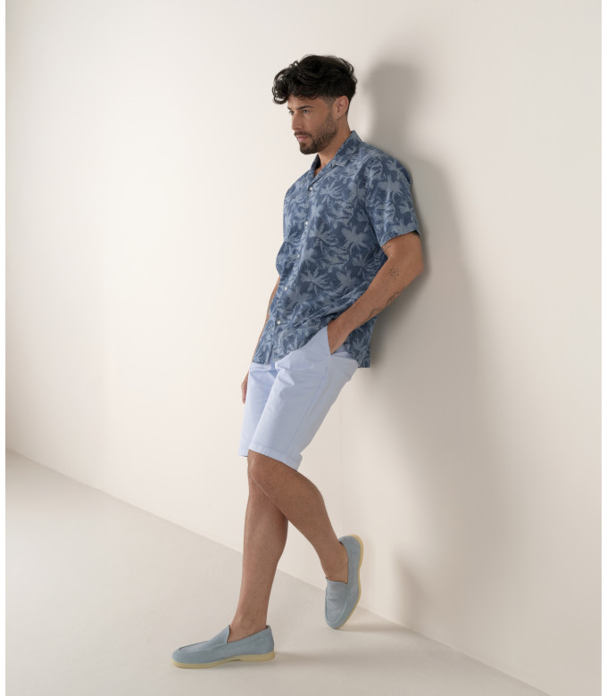 TEXAS - Slim fit Chino Bermudas, light blue