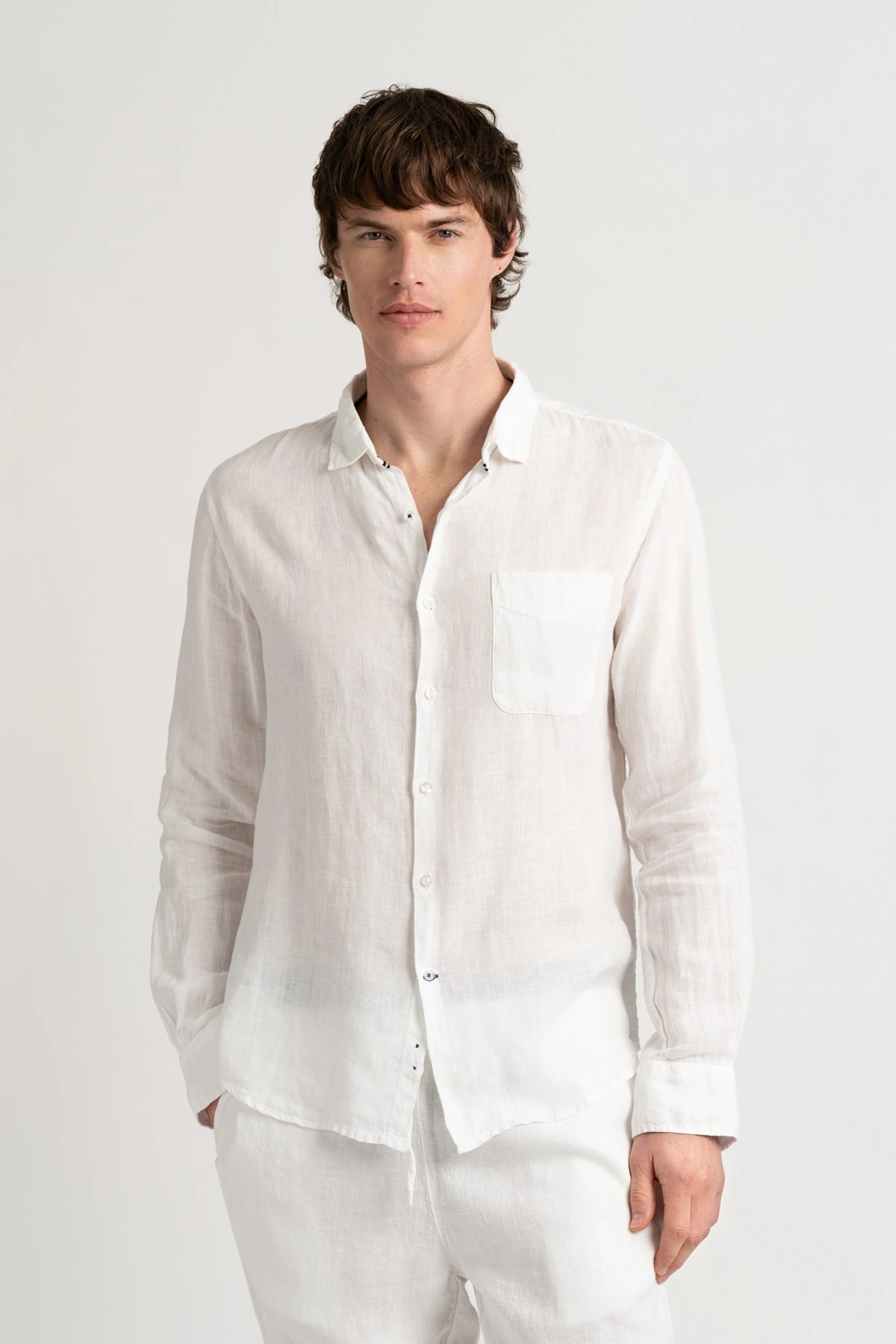 Chemise Homme unie blanche coupe ajustée|Marque de qualité - Europann