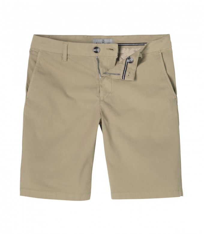 TEXAS - Slim fit Chino Bermudas, beige 